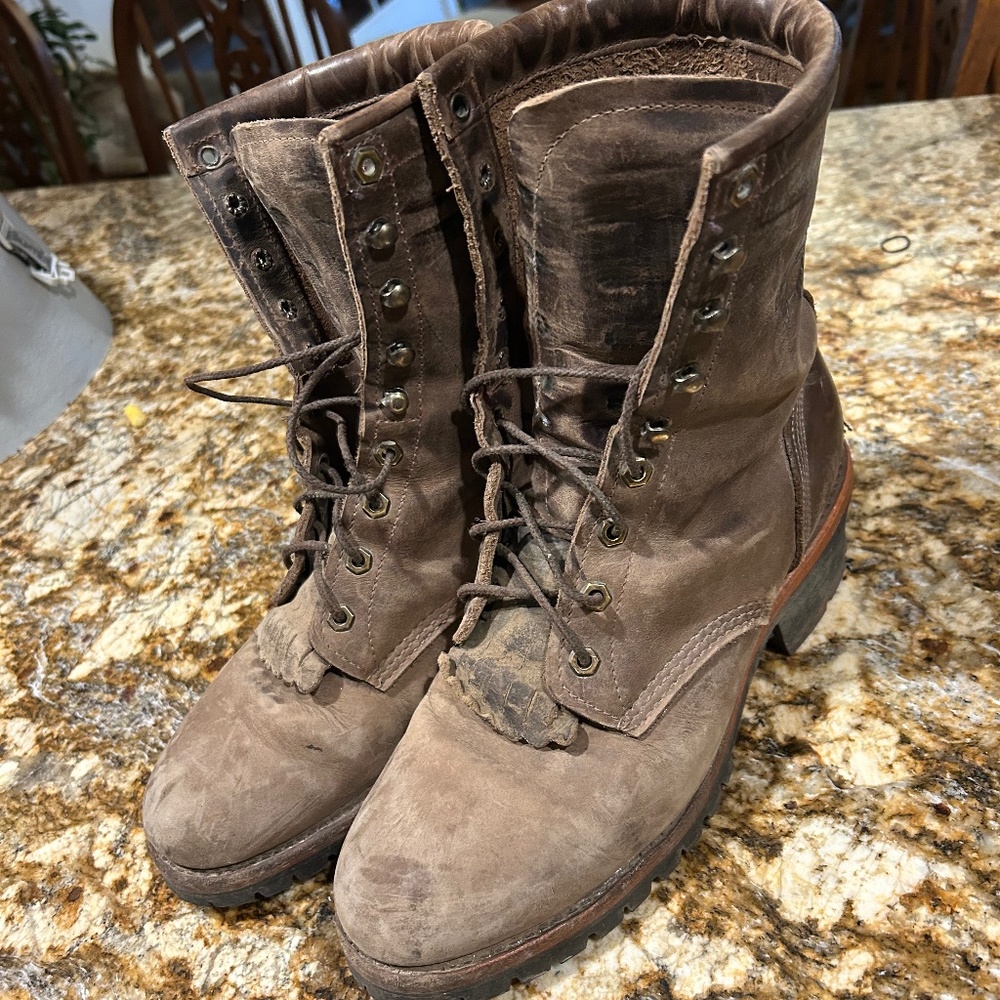 Vintage Men’s Chippewa logger boots